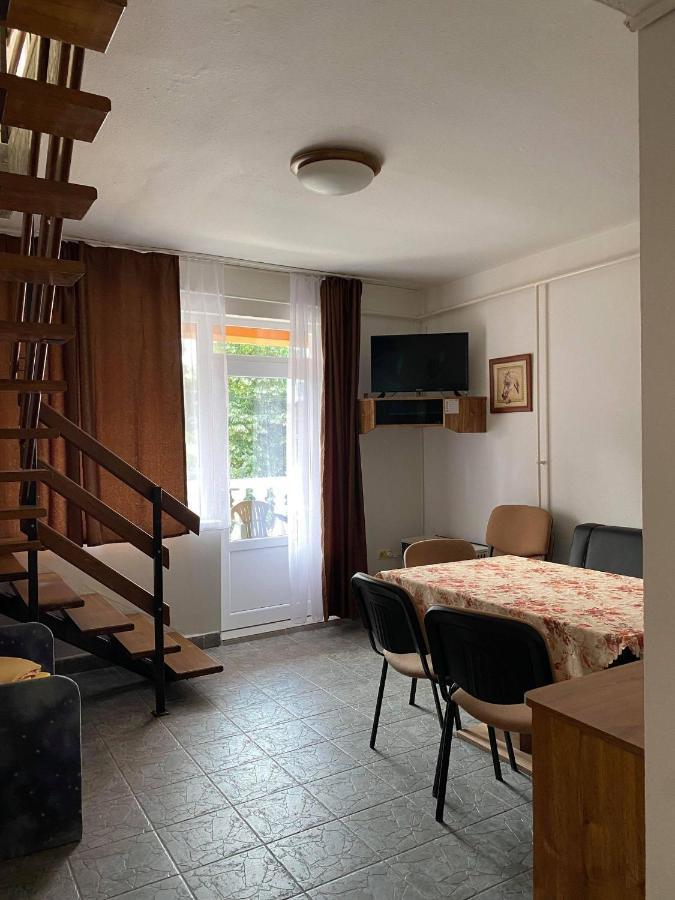 Birta Apartman Hajdúszoboszló Екстериор снимка