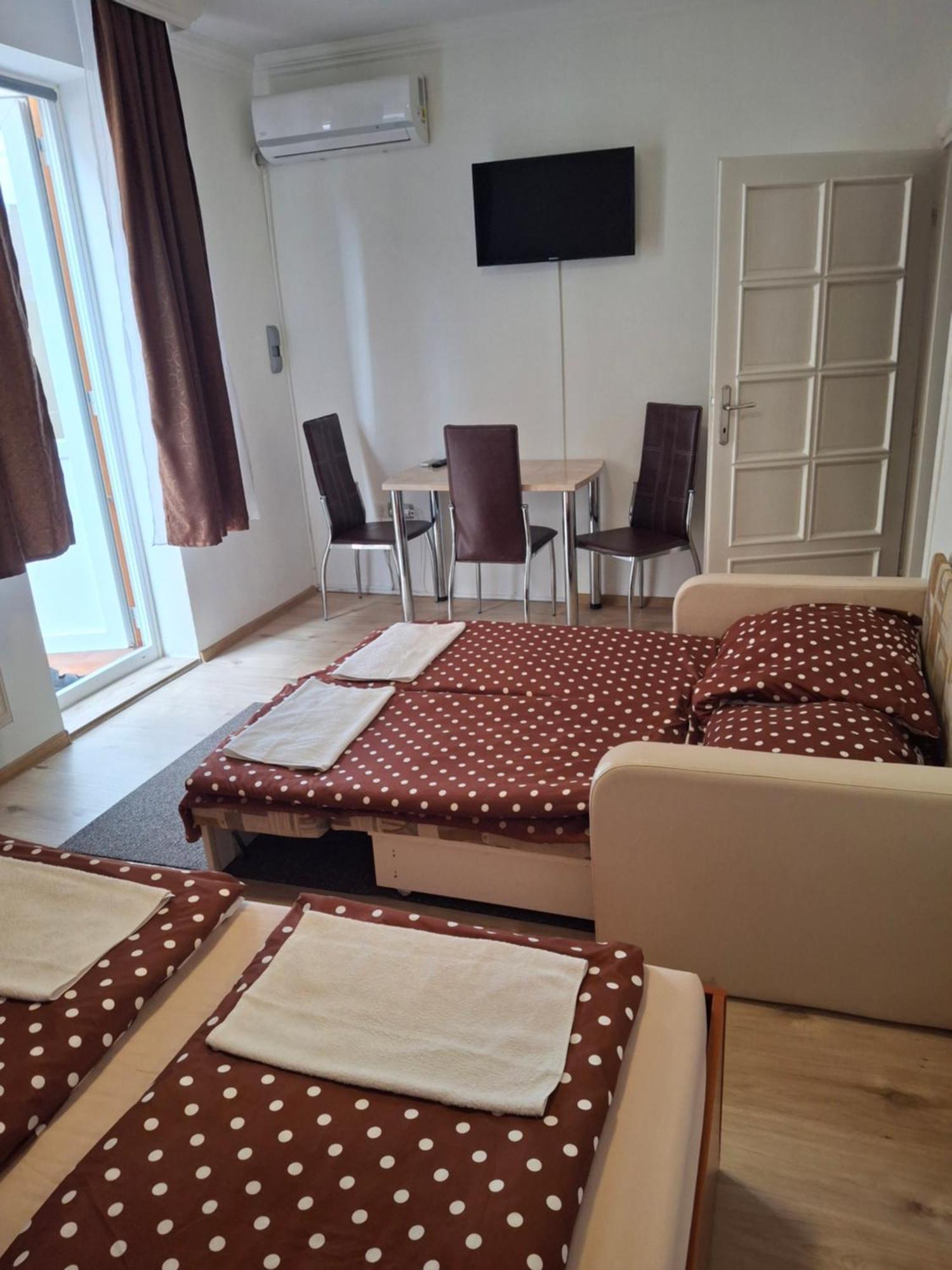 Birta Apartman Hajdúszoboszló Екстериор снимка